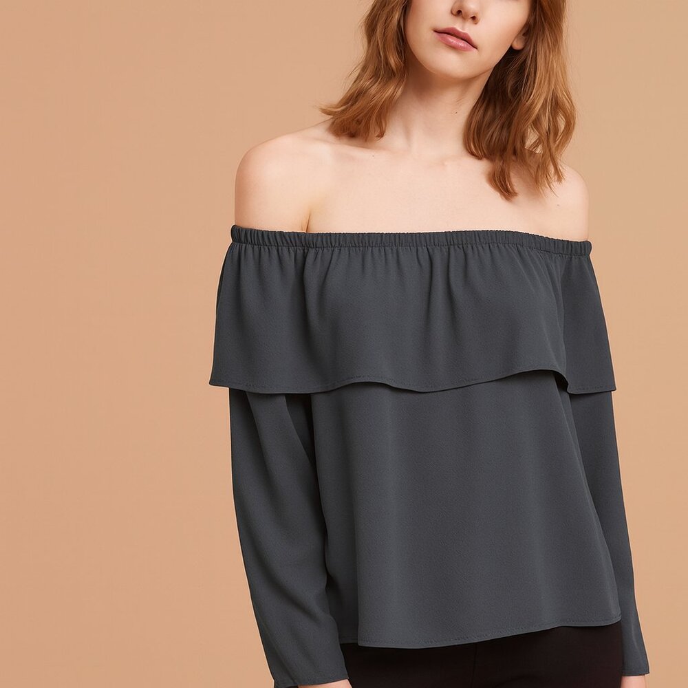 WILFRED | Morel Grey Off the Shoulder Teired Top - Women's Small
